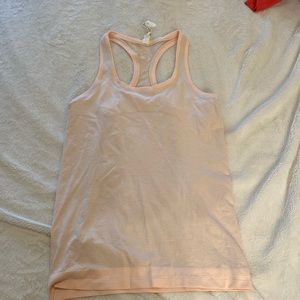 Light pink/coral swiftly tech tank